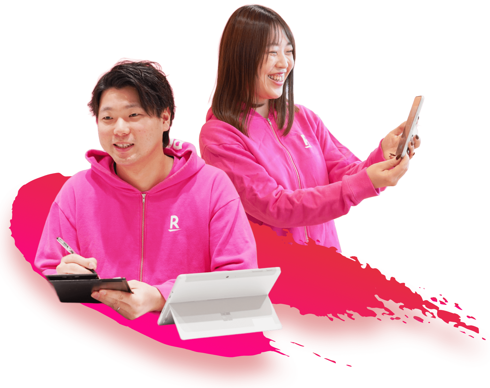 男性のRクルーと女性のRクルーの様子